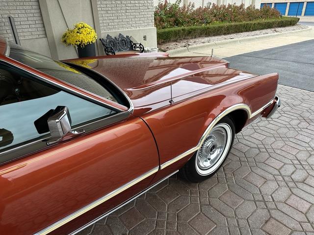 1976 Lincoln Continental (CC-1782401) for sale in Shelby Township, Michigan