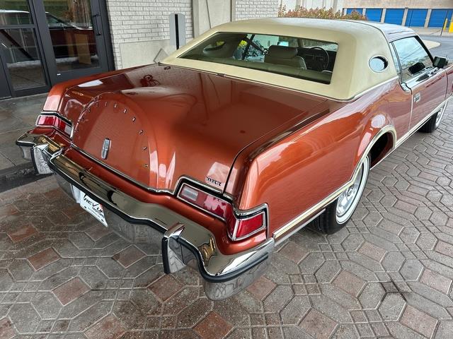 1976 Lincoln Continental (CC-1782401) for sale in Shelby Township, Michigan