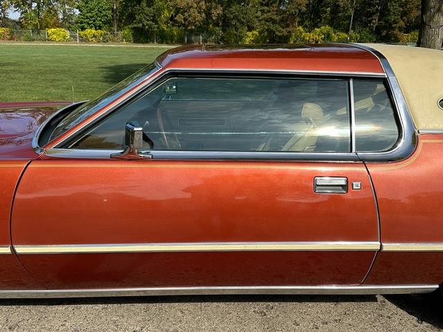 1976 Lincoln Continental (CC-1782401) for sale in Shelby Township, Michigan