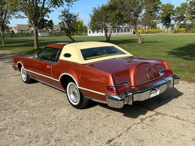 1976 Lincoln Continental (CC-1782401) for sale in Shelby Township, Michigan