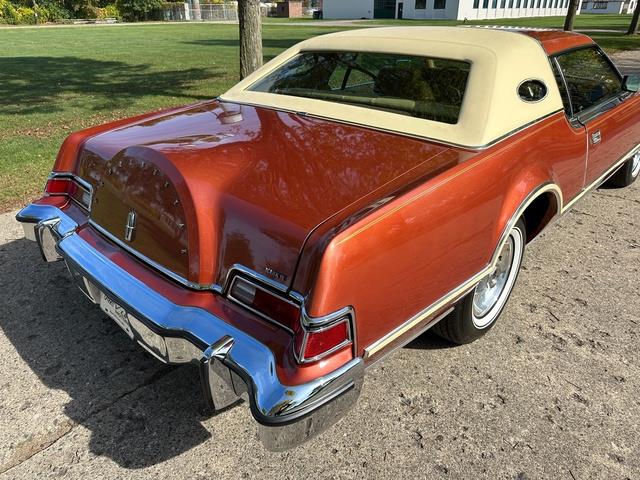 1976 Lincoln Continental (CC-1782401) for sale in Shelby Township, Michigan