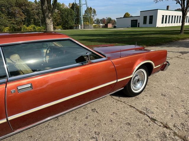 1976 Lincoln Continental (CC-1782401) for sale in Shelby Township, Michigan