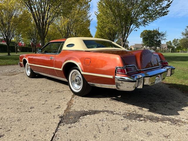 1976 Lincoln Continental (CC-1782401) for sale in Shelby Township, Michigan
