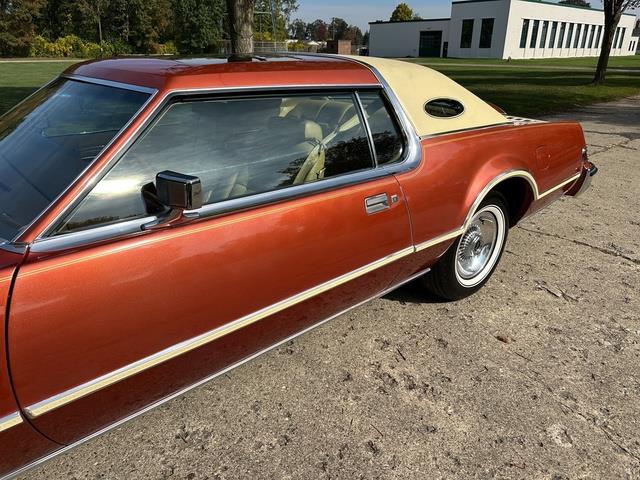 1976 Lincoln Continental (CC-1782401) for sale in Shelby Township, Michigan
