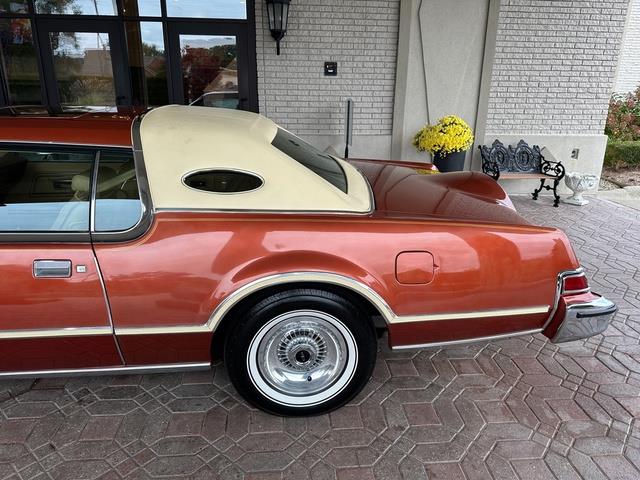 1976 Lincoln Continental (CC-1782401) for sale in Shelby Township, Michigan