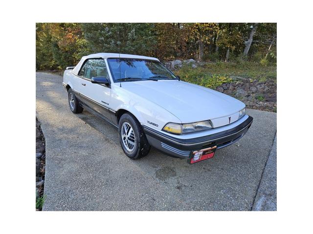 1990 Pontiac Sunbird (CC-1780286) for sale in Greensboro, North Carolina