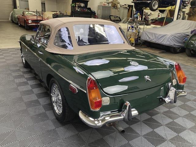 1970 MG MGB (CC-1783729) for sale in Santa Ana, California