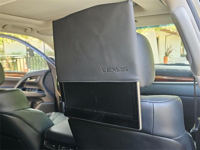 2019 Lexus LX570 (CC-1784143) for sale in Woodland Hills, California