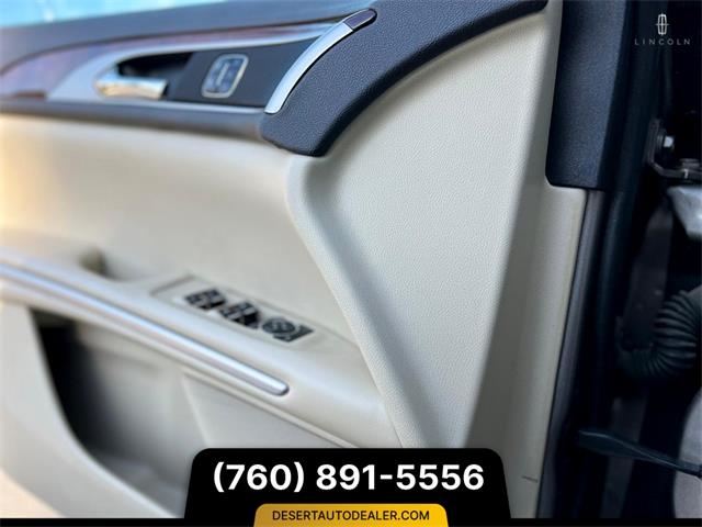 2015 Lincoln MKZ (CC-1780459) for sale in Palm Desert, California