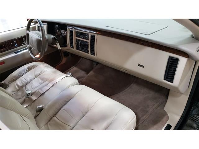 1996 Cadillac Fleetwood (CC-1784694) for sale in Mankato, Minnesota