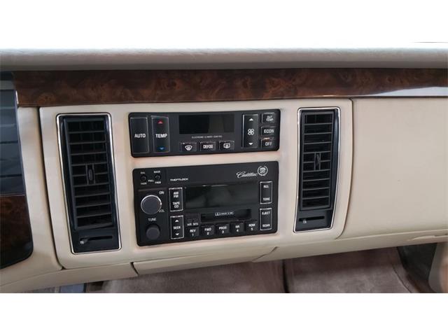 1996 Cadillac Fleetwood (CC-1784694) for sale in Mankato, Minnesota
