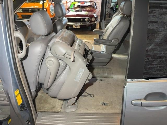 2004 Toyota Sienna (CC-1784906) for sale in Reading, Pennsylvania