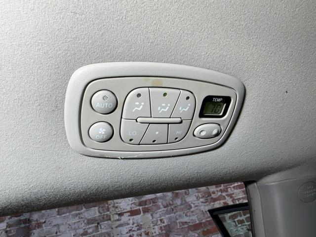 2004 Toyota Sienna (CC-1784906) for sale in Reading, Pennsylvania