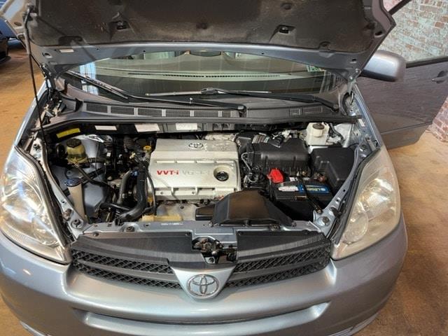 2004 Toyota Sienna (CC-1784906) for sale in Reading, Pennsylvania
