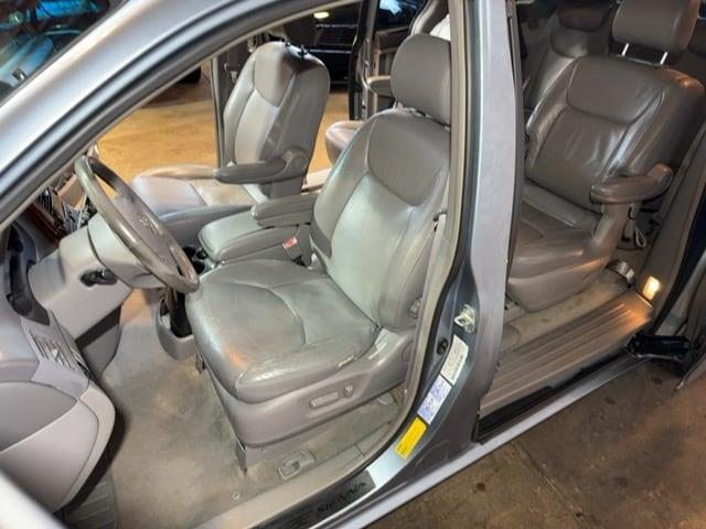 2004 Toyota Sienna (CC-1784906) for sale in Reading, Pennsylvania