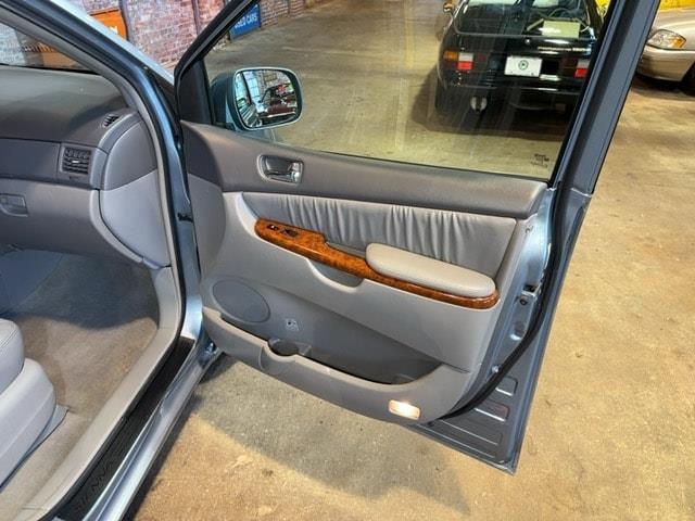 2004 Toyota Sienna (CC-1784906) for sale in Reading, Pennsylvania