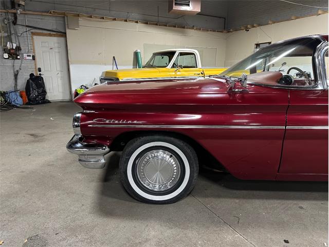 1960 Pontiac Catalina (CC-1784929) for sale in Charlton, Massachusetts