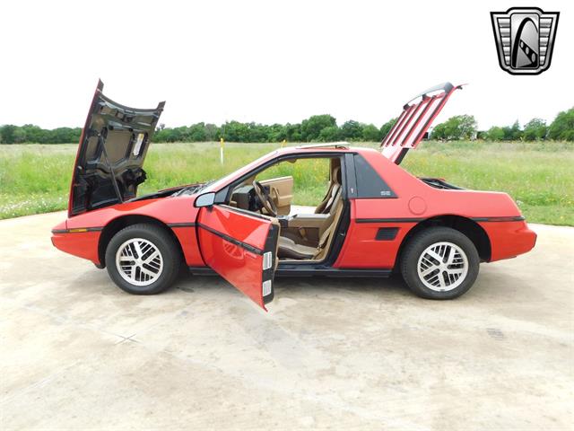 1985 Pontiac Fiero (CC-1785205) for sale in O'Fallon, Illinois