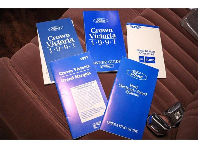 1991 Ford Crown Victoria (CC-1785852) for sale in Kentwood, Michigan