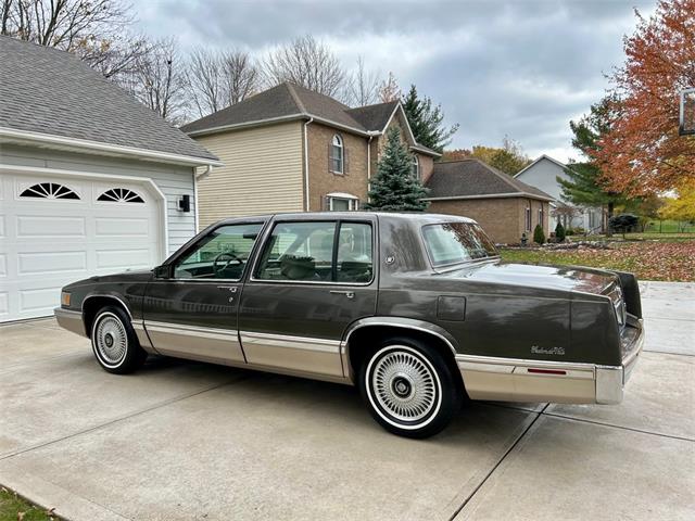 1993 Cadillac Sedan DeVille (CC-1786206) for sale in North Royalton, Ohio
