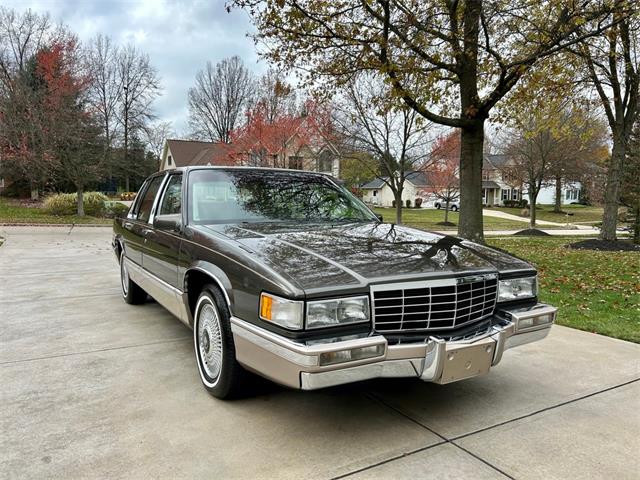 1993 Cadillac Sedan DeVille (CC-1786206) for sale in North Royalton, Ohio