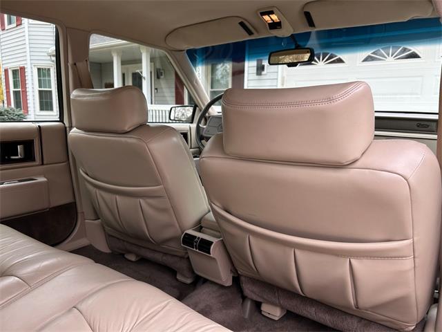 1993 Cadillac Sedan DeVille (CC-1786206) for sale in North Royalton, Ohio