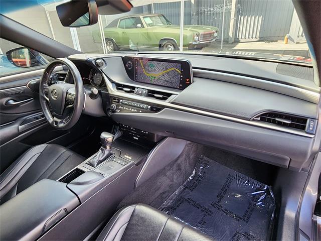 2020 Lexus ES350 (CC-1786437) for sale in El Cajon, California