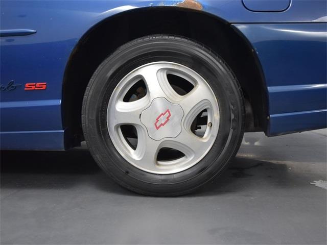 2003 Chevrolet Monte Carlo (CC-1789170) for sale in Saint Cloud, Minnesota