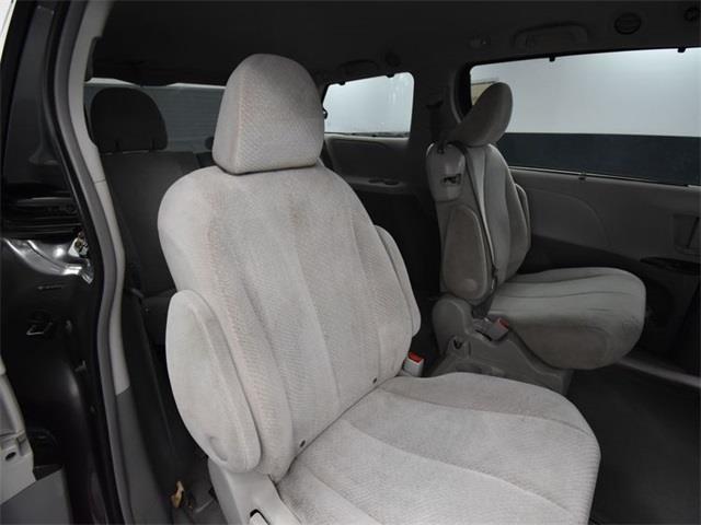 2011 Toyota Sienna (CC-1789385) for sale in Saint Cloud, Minnesota