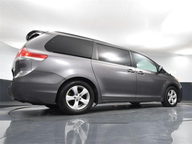 2011 Toyota Sienna (CC-1789385) for sale in Saint Cloud, Minnesota