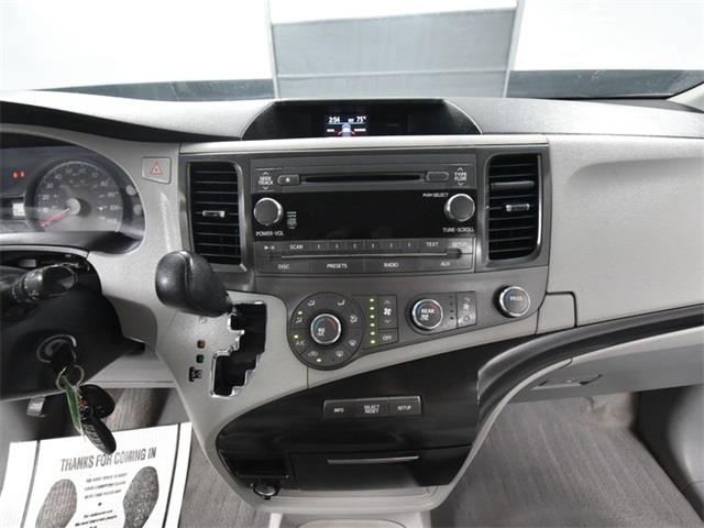 2011 Toyota Sienna (CC-1789385) for sale in Saint Cloud, Minnesota