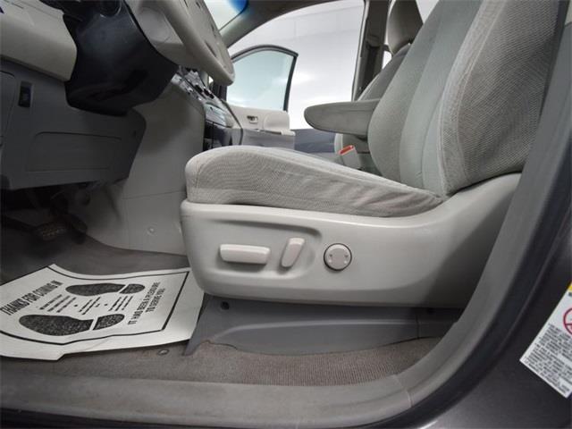 2011 Toyota Sienna (CC-1789385) for sale in Saint Cloud, Minnesota