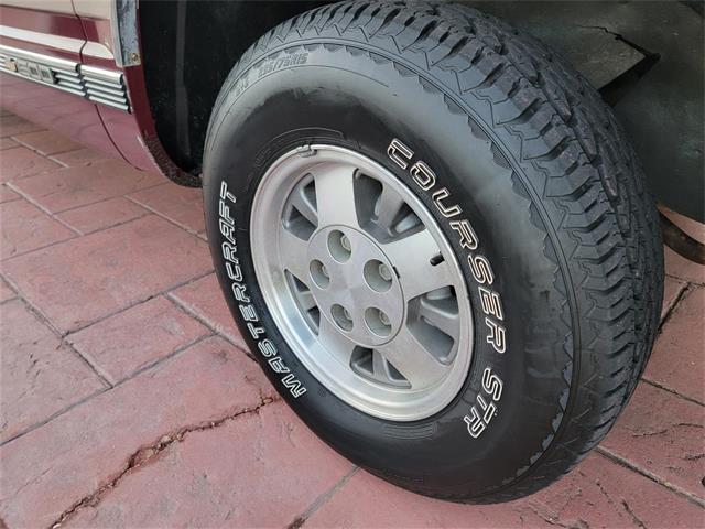 1993 Chevrolet C/K 1500 (CC-1791900) for sale in CONROE, Texas