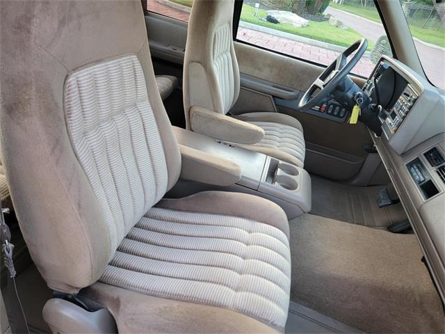 1993 Chevrolet C/K 1500 (CC-1791900) for sale in CONROE, Texas