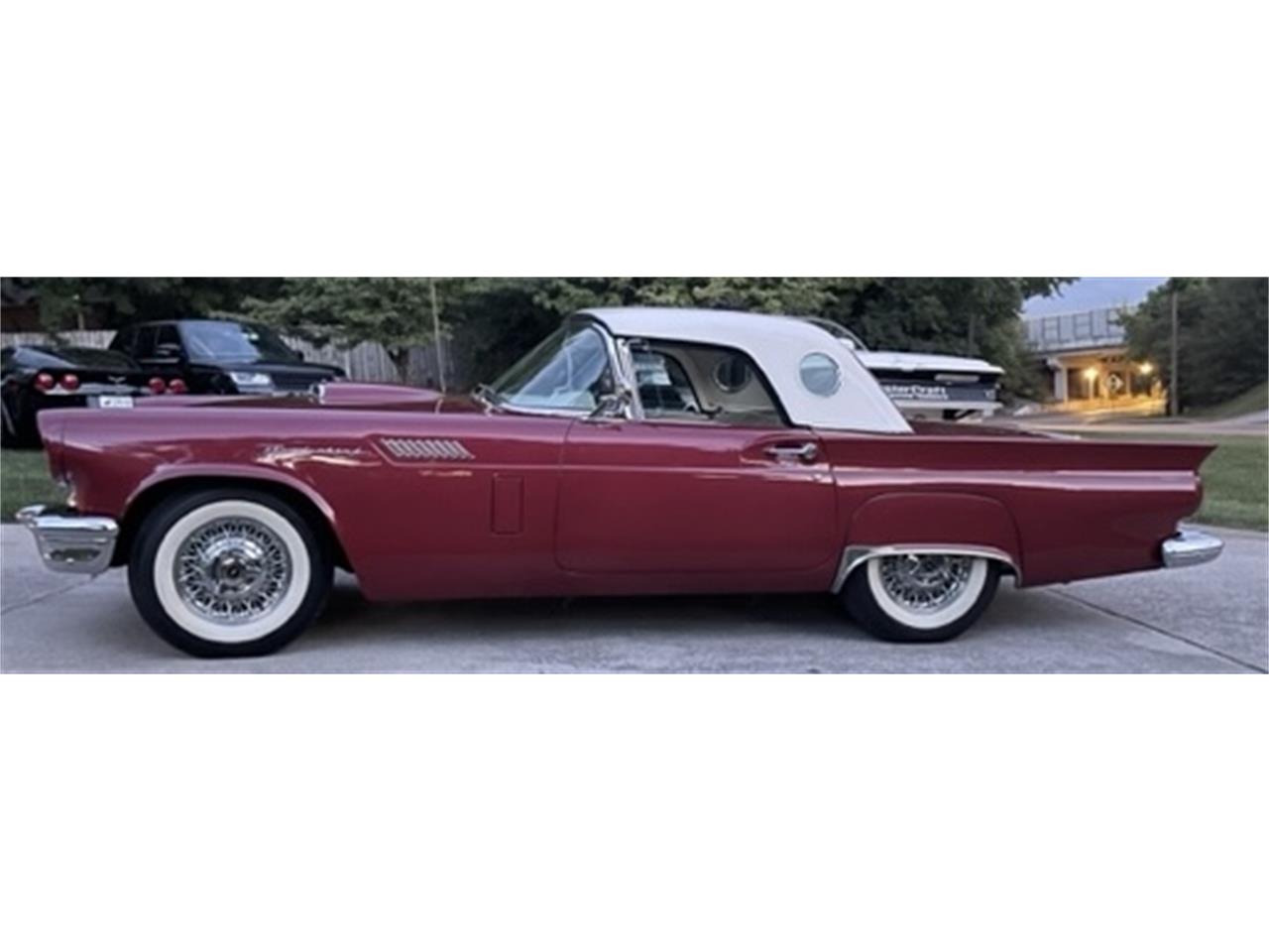 1957 Ford Thunderbird in Knoxville , Tennessee
