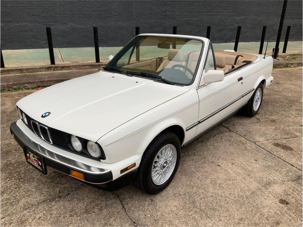 For Sale: 1989 BMW 3 Series in Fredericksburg, Texas for sale in Fredericksburg, TX