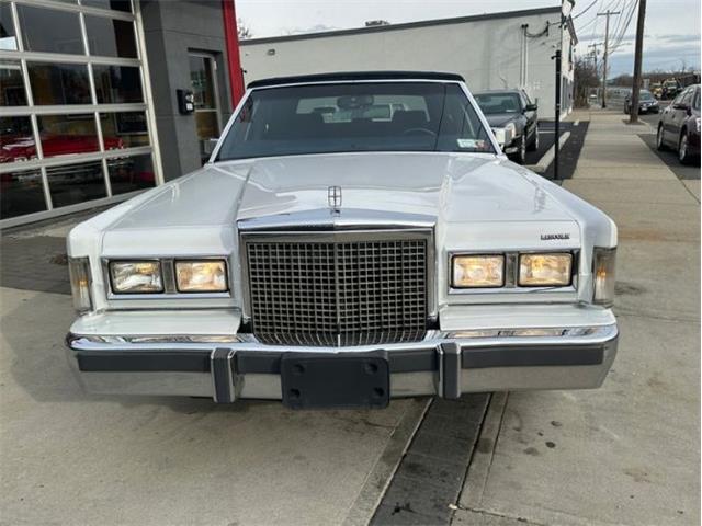 1986 Lincoln Town Car (CC-1795230) for sale in Cadillac, Michigan