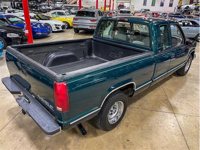 1998 Chevrolet C/K 1500 (CC-1795463) for sale in Kentwood, Michigan