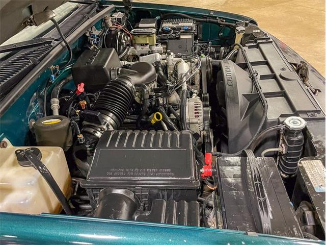 1998 Chevrolet C/K 1500 (CC-1795463) for sale in Kentwood, Michigan