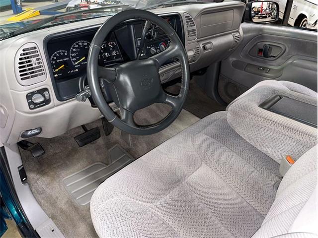 1998 Chevrolet C/K 1500 (CC-1795463) for sale in Kentwood, Michigan