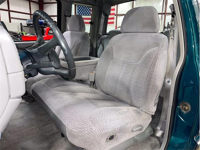 1998 Chevrolet C/K 1500 (CC-1795463) for sale in Kentwood, Michigan