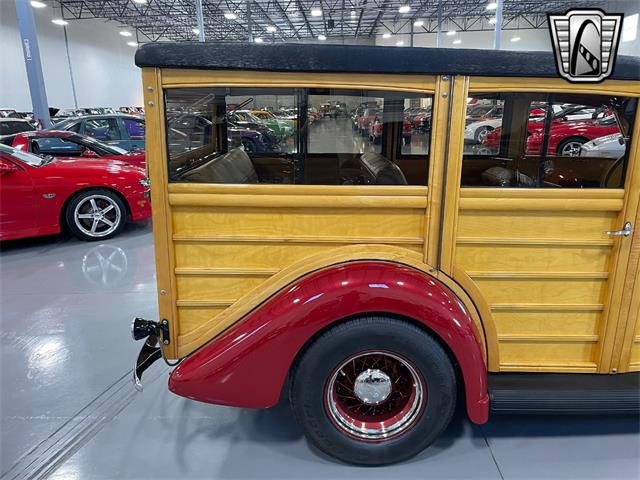 1937 Ford Woody Wagon (CC-1797390) for sale in O'Fallon, Illinois