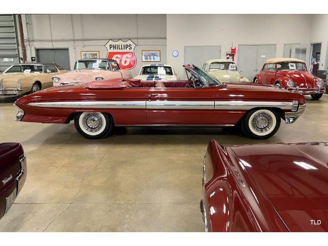 1961 Oldsmobile Starfire (CC-1790089) for sale in Chicago, Illinois