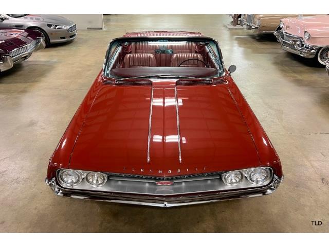 1961 Oldsmobile Starfire (CC-1790089) for sale in Chicago, Illinois