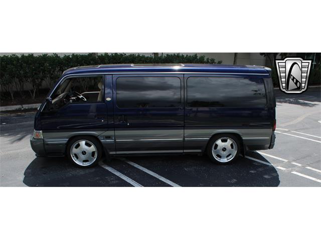 1995 Nissan Caravan (CC-1799836) for sale in O'Fallon, Illinois