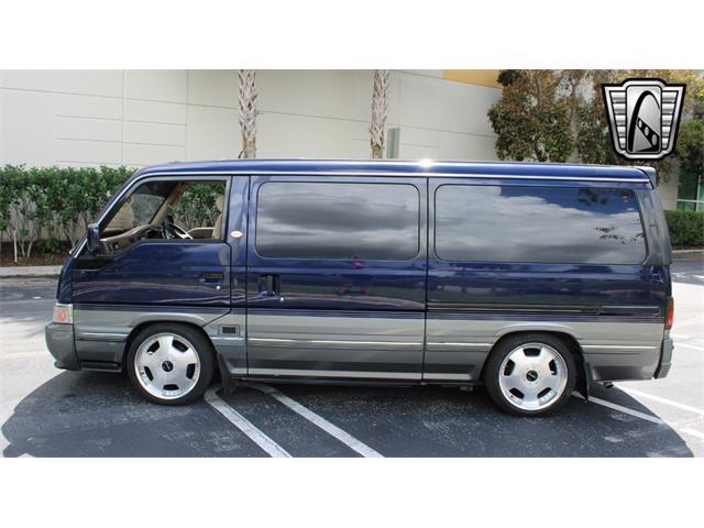 1995 Nissan Caravan (CC-1799836) for sale in O'Fallon, Illinois