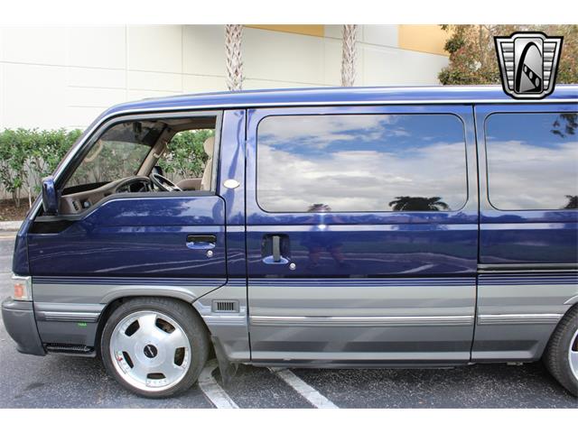 1995 Nissan Caravan (CC-1799836) for sale in O'Fallon, Illinois