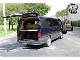 1995 Nissan Caravan (CC-1799836) for sale in O'Fallon, Illinois