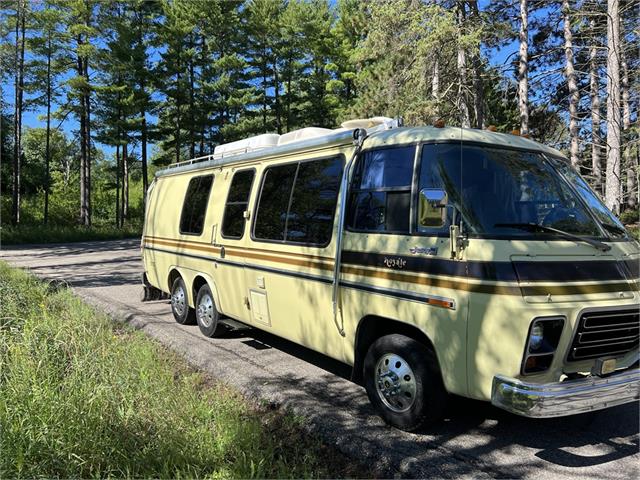 1977 GMC Motorhome (CC-1801106) for sale in Minnetonka, Minnesota