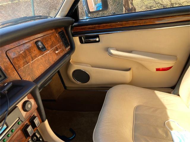 1986 Jaguar XJ6 Vanden Plas (CC-1801224) for sale in Lancaster, Pennsylvania